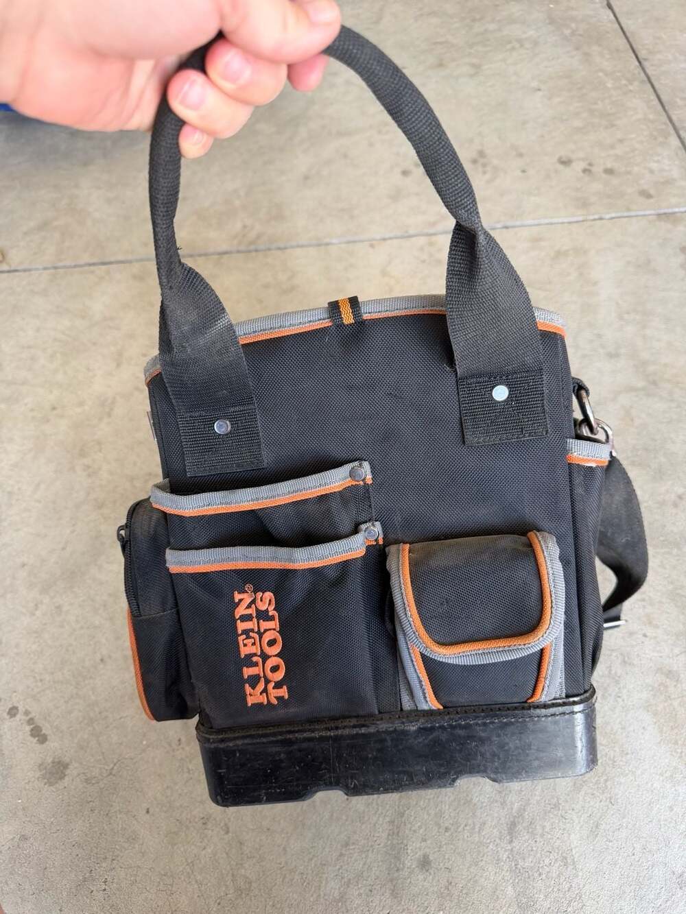 Klein Tools Tradesman Pro 10-Inch Tool Tote with 40 Pockets